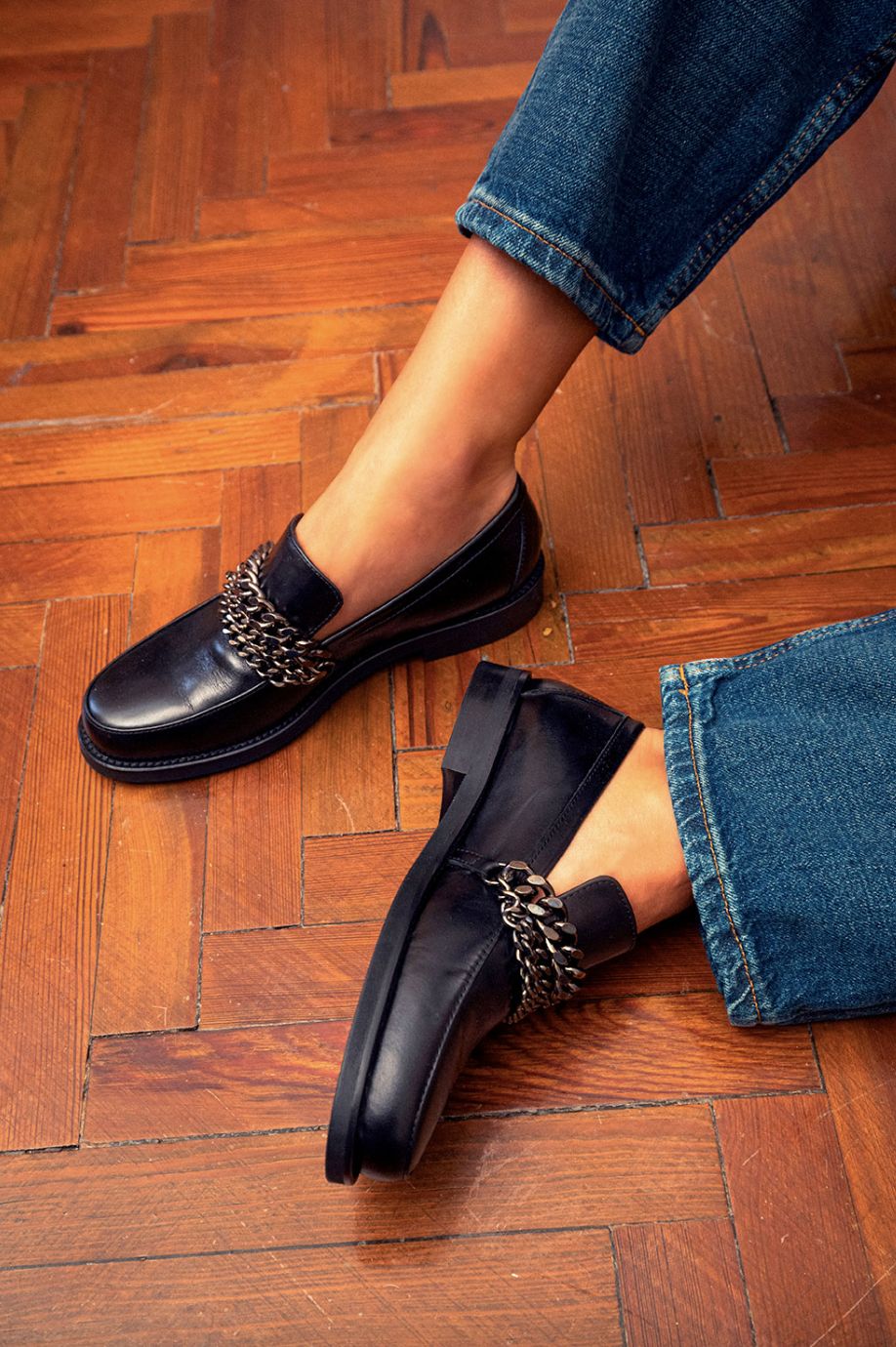 Homers Carrera Loafer with Chain Detail