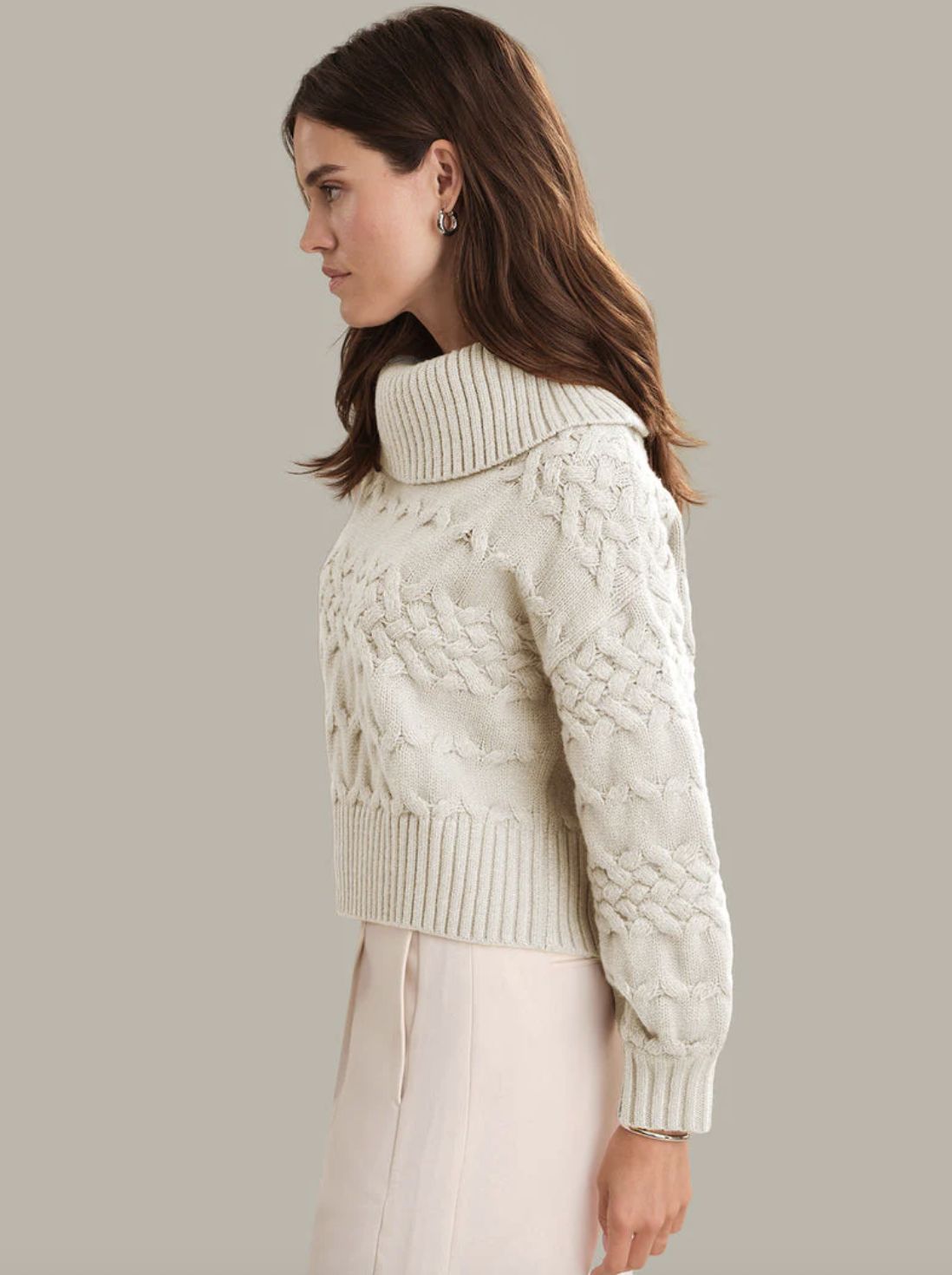 525 America Maureen Raglan Pullover