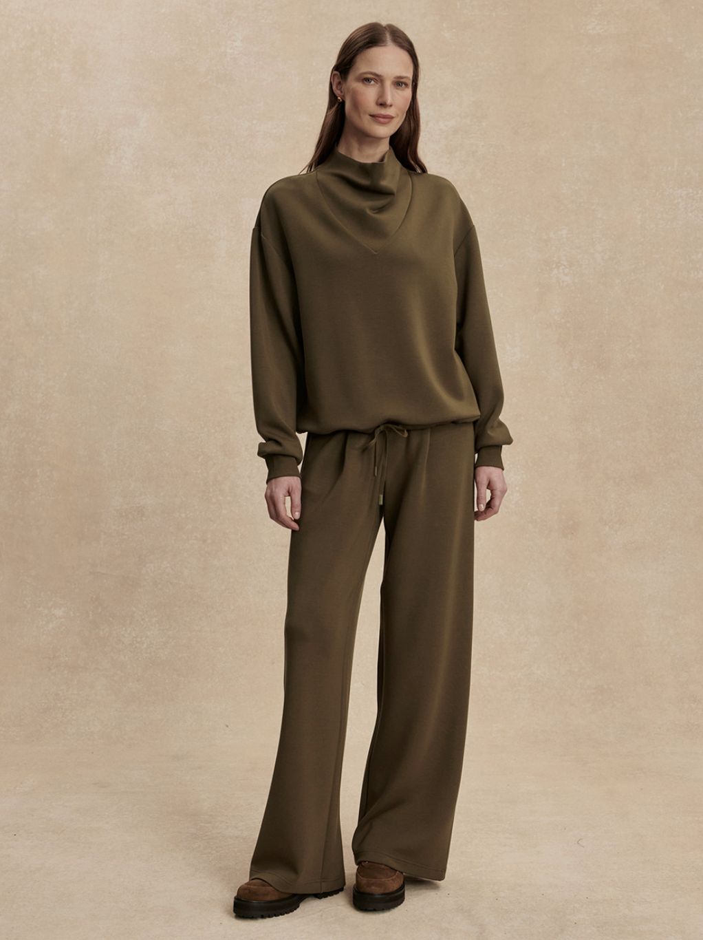 Varley Betsy Sweatshirt Military Olive