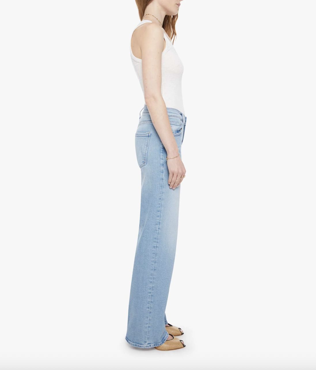 Mother Mid Rise Maven Sneak Jean in Blowing in the Wind