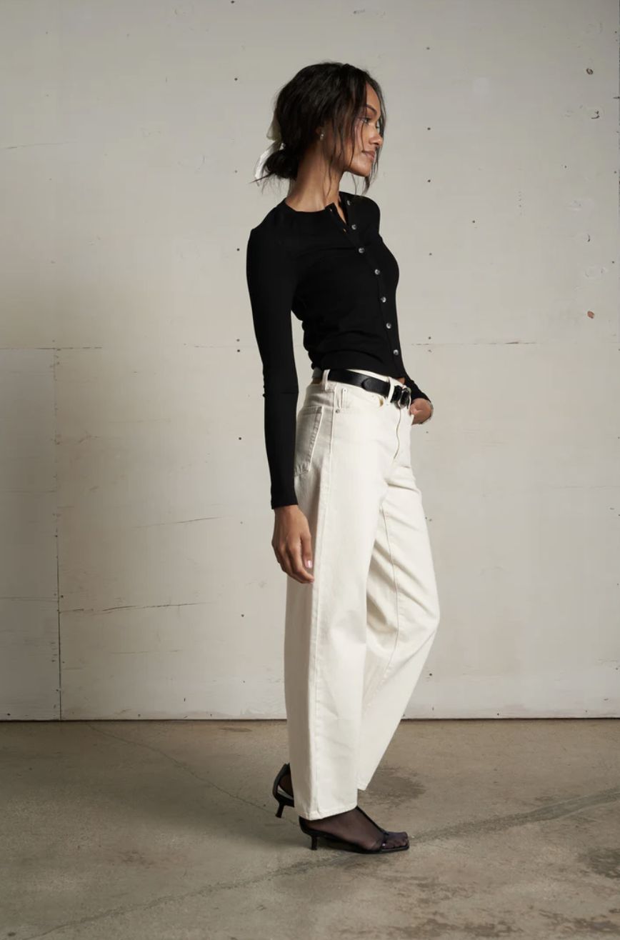 Perfect White Tee Maureen Top in Black