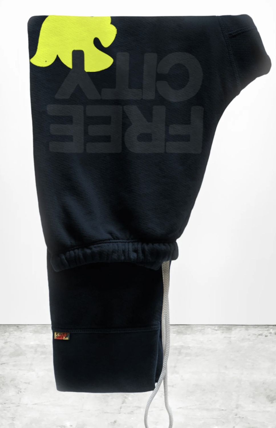 Free City 3/4 Large Sweatpant in Squidsink