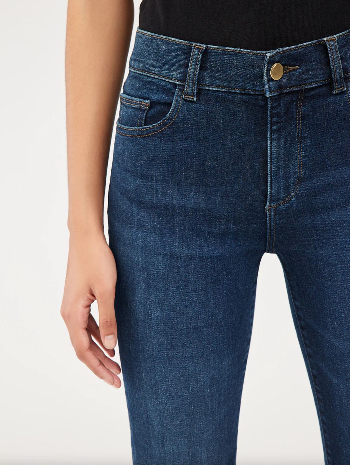 DL1961 Mara Mid Rise Straight Jean in India Ink