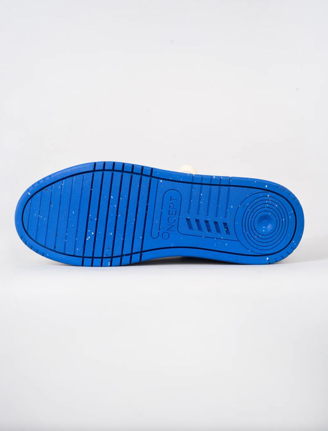 Oncept Phoenix Sneaker