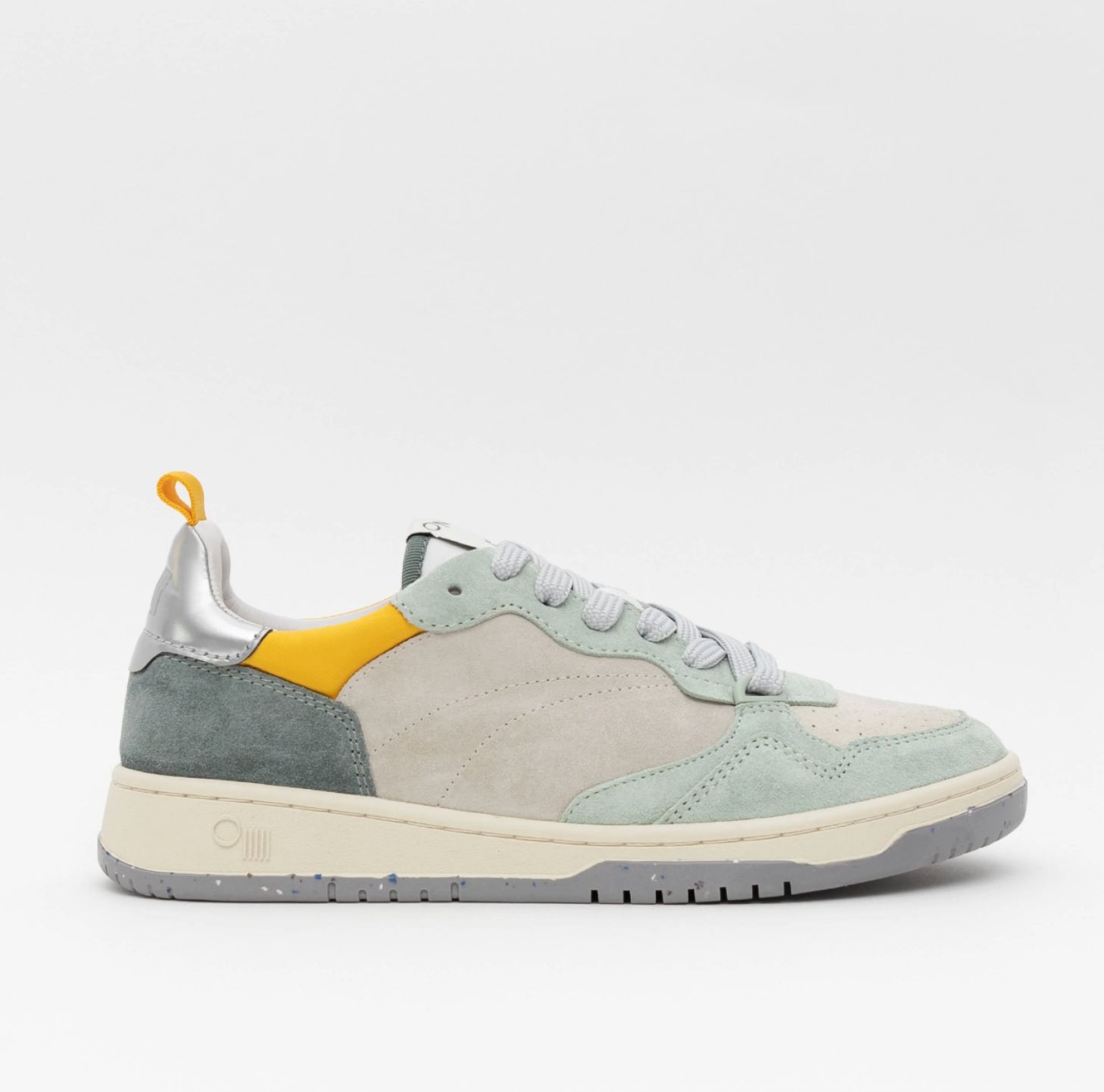 Oncept Phoenix Sneaker