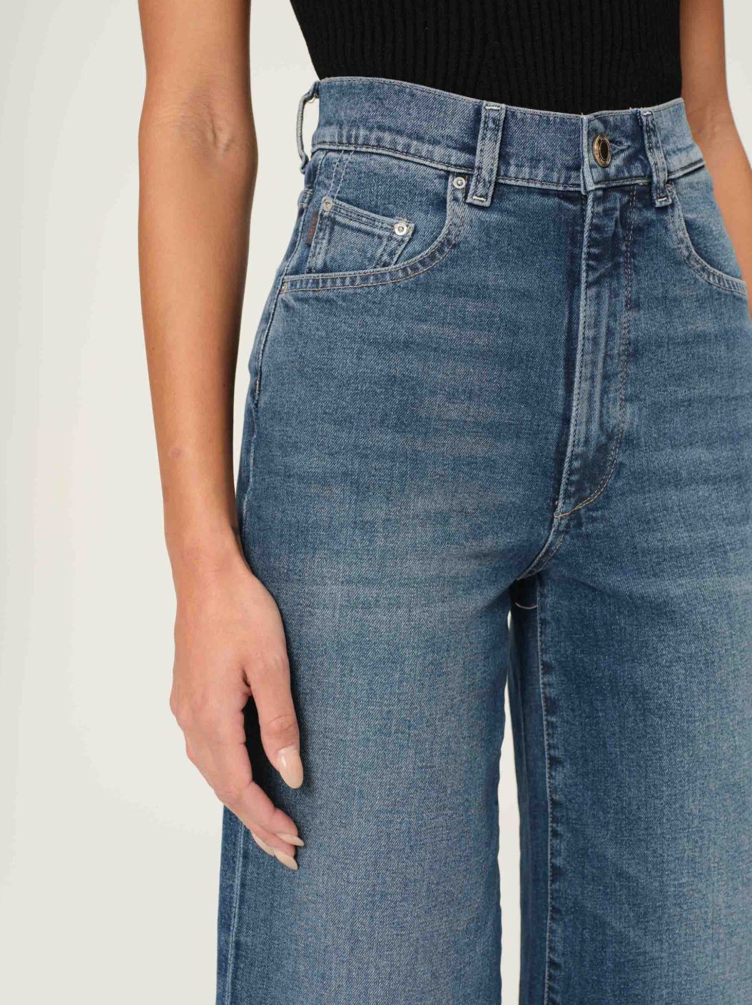 DL1961 Hepburn Wide Leg High Rise Jean in Seagate