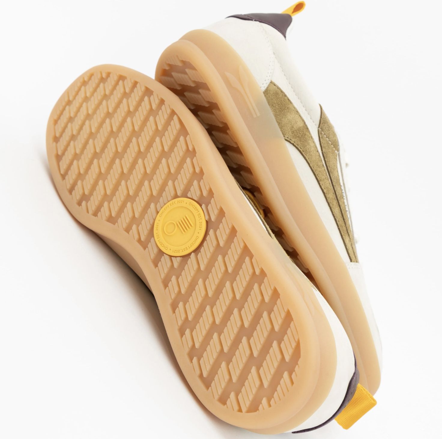 Oncept Fez Sneaker in Ivory