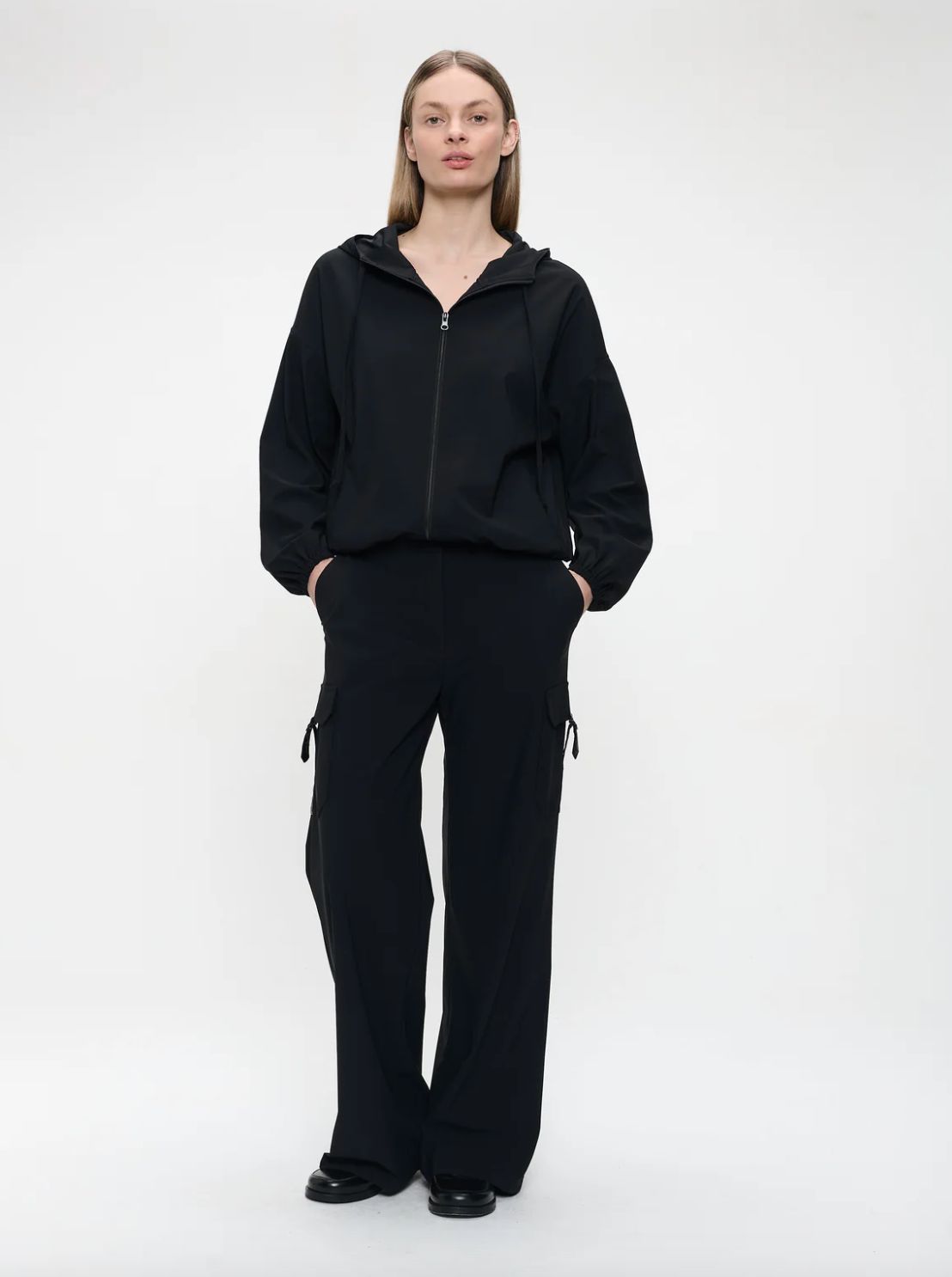 Jane Lushka Noreen Pant