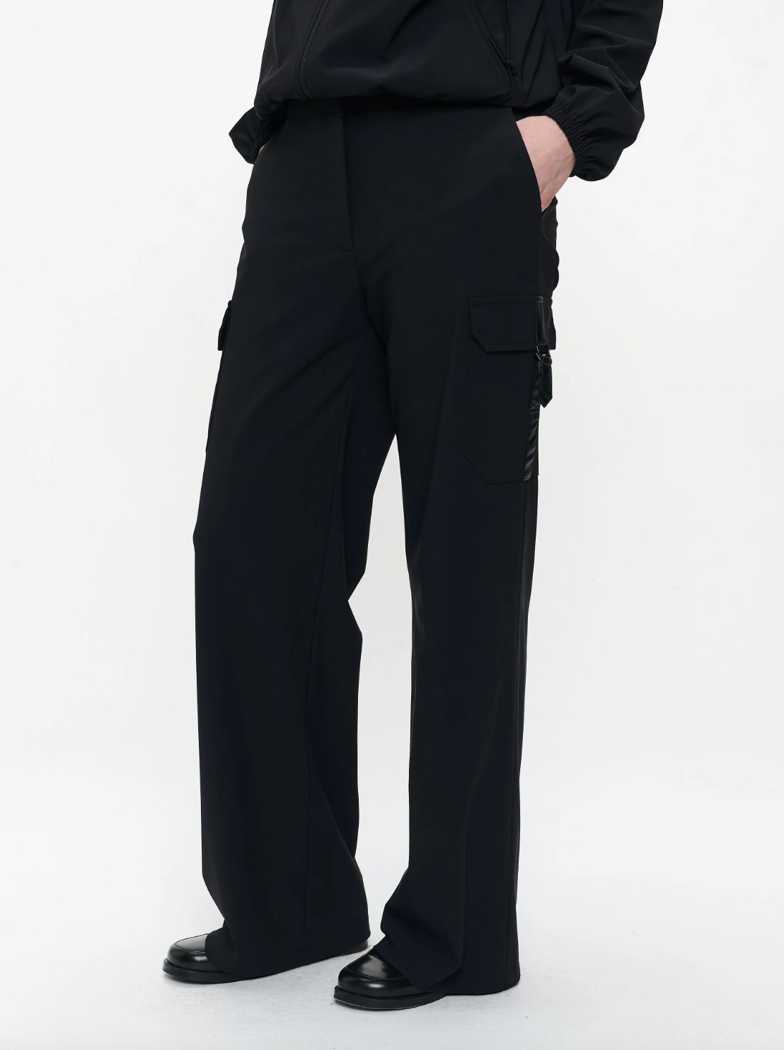 Jane Lushka Noreen Pant