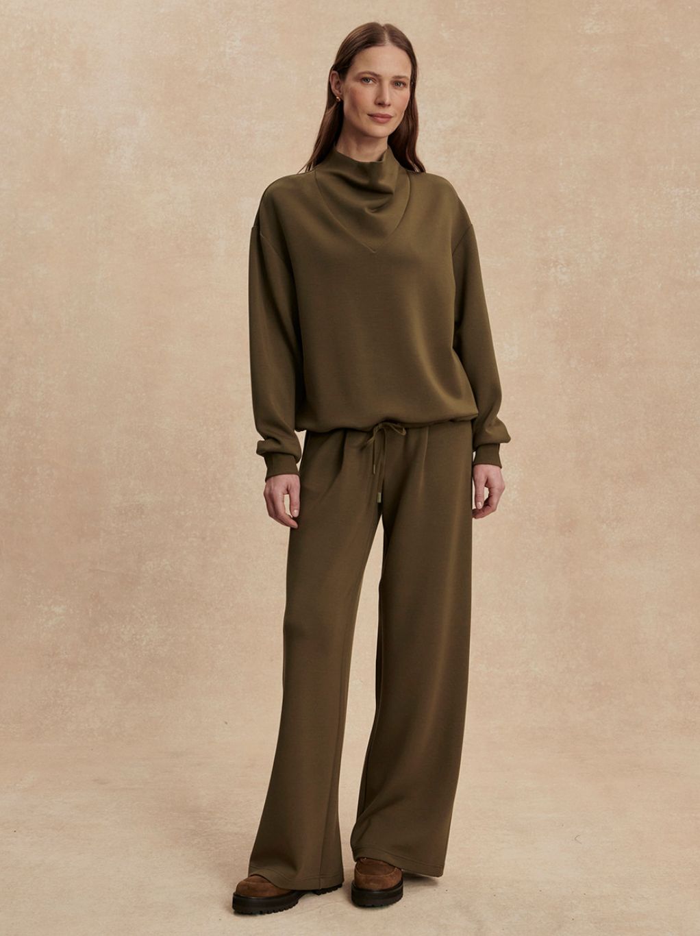 Varley Betsy Sweatshirt Military Olive
