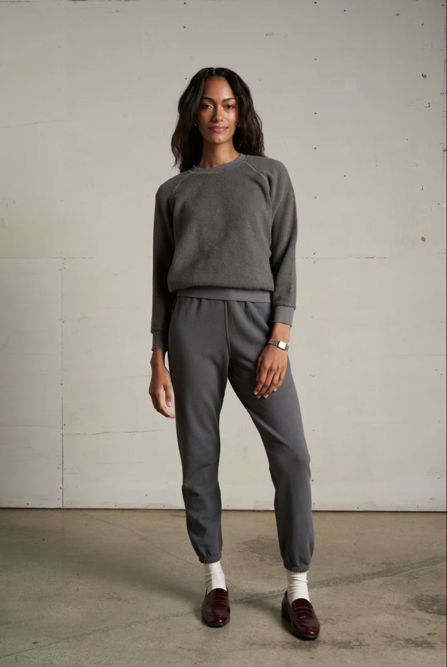 Perfect White Tee Ziggy Sweatshirt in Charcoal