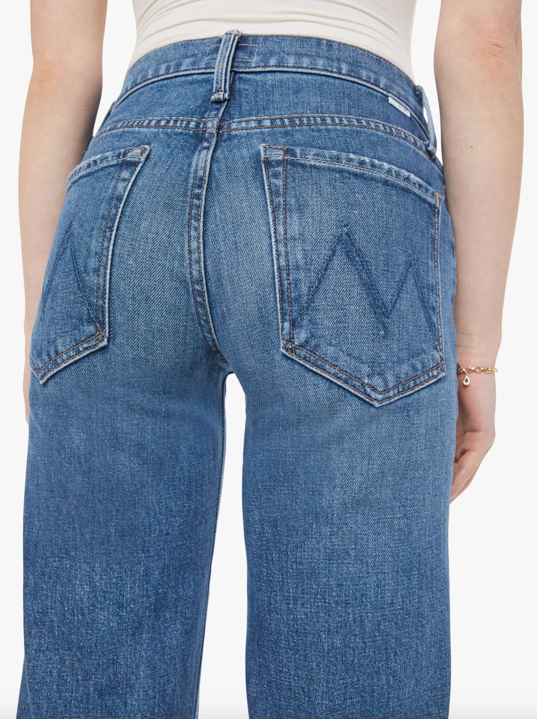 Mother Mid Rise Rambler Zip Ankle Jean in Tambourine Man