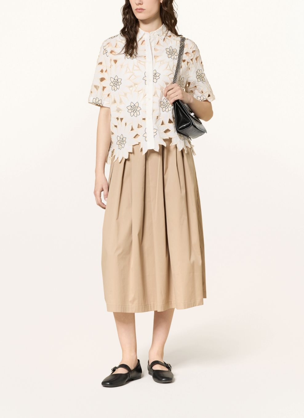 0039 Italy Bea Floral Openwork Blouse