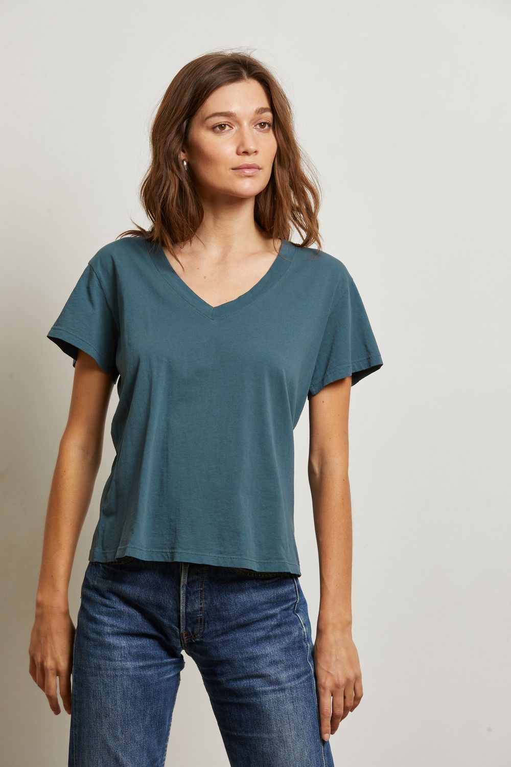 Perfect White Tee Hendrix Tee in Slate, Color: SLATE, Size: XS