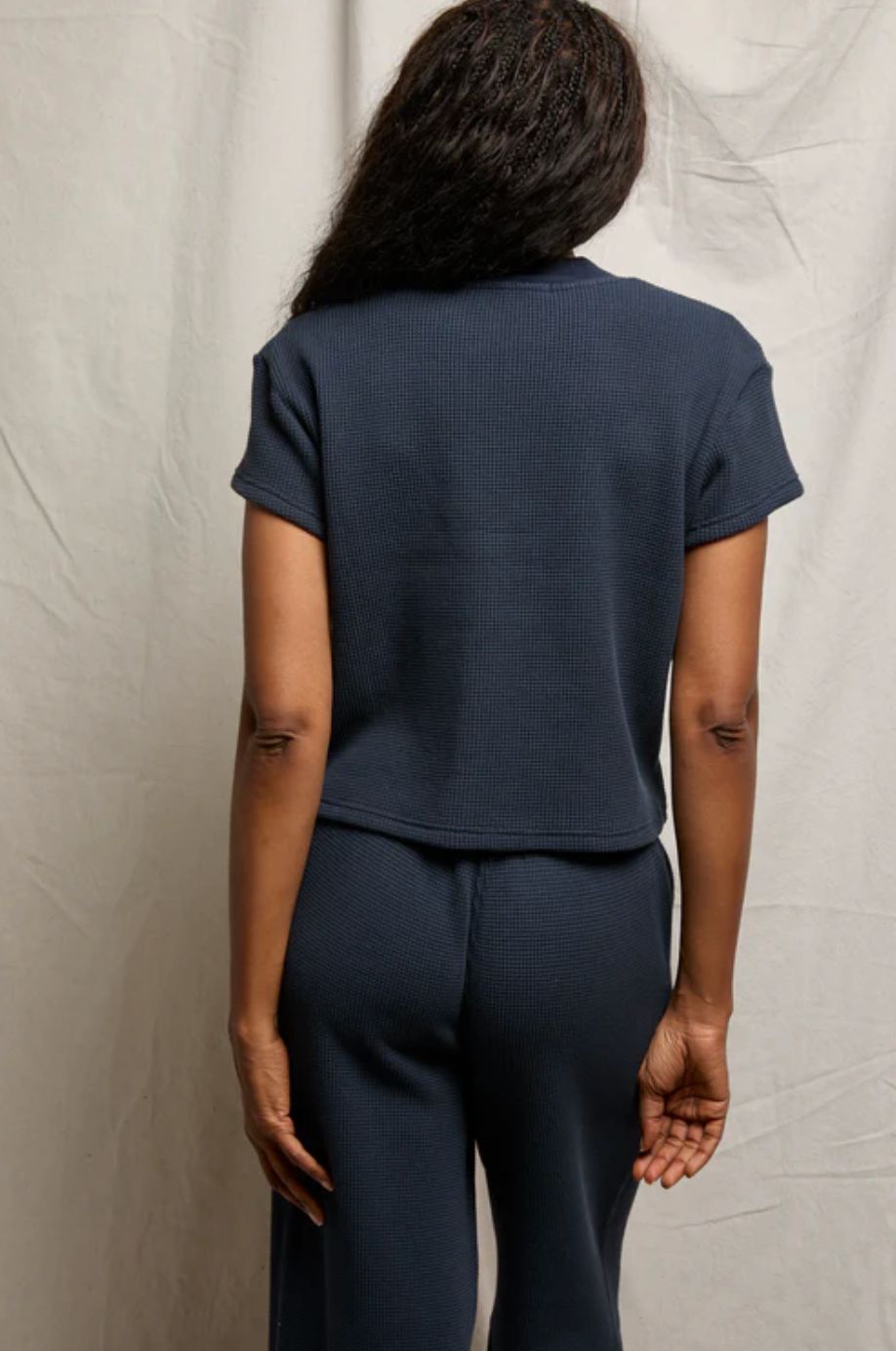 Perfect White Tee Jada Waffle Tee in Navy