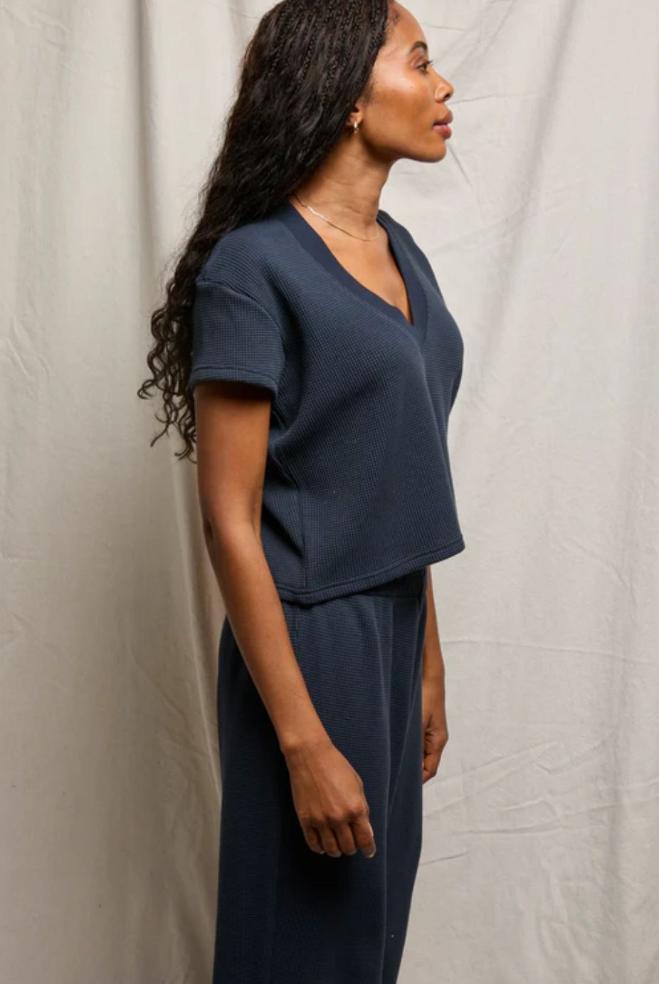 Perfect White Tee Jada Waffle Tee in Navy