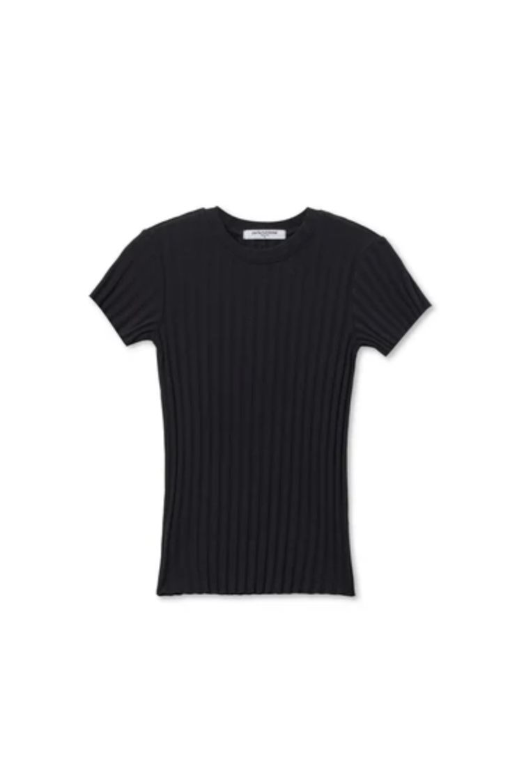 Perfect White Tee Suri