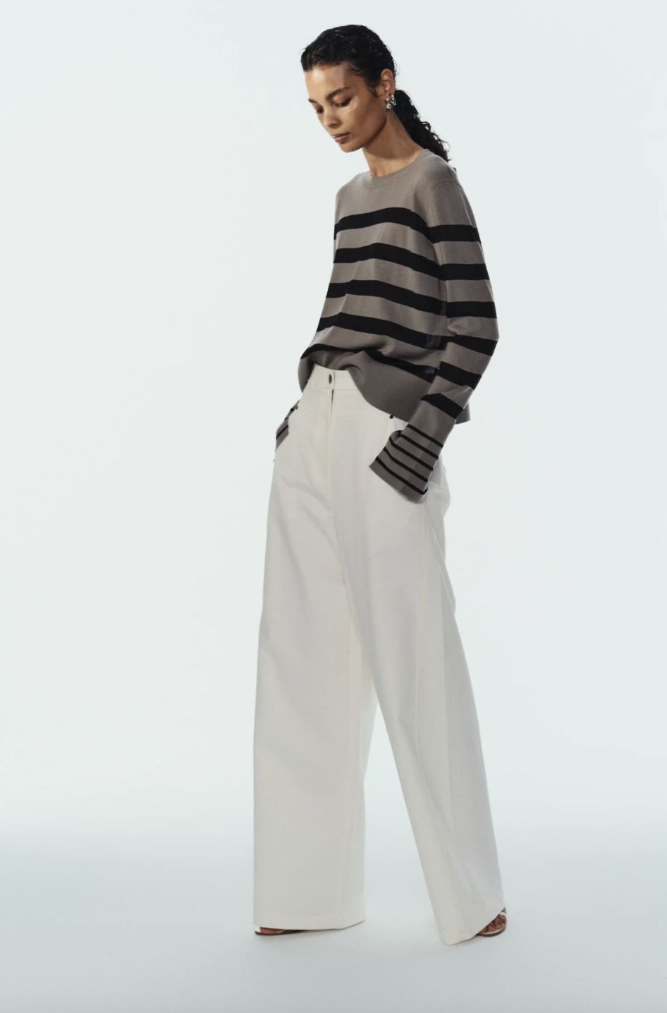 Saint Art Odette Striped Sweater