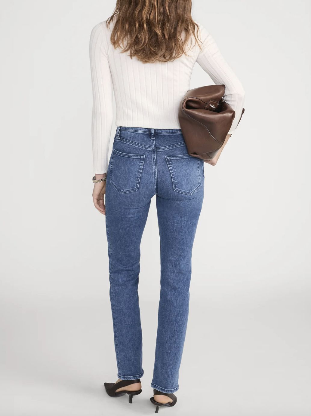 Frame Le Sleek Straight Jean in Ease