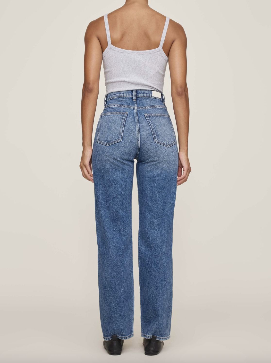 DL1961 Kendall Tapered Straight Jean in Opal Beach - 30'