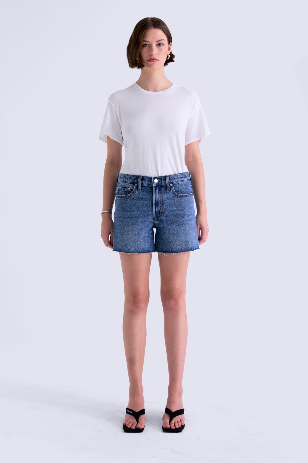 Pistola Kennedy Short in Cityscape