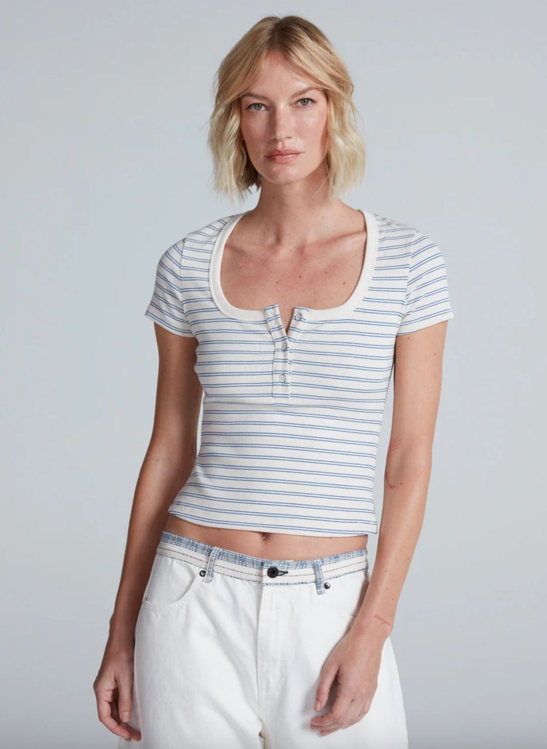 ASKK Scoop Henley