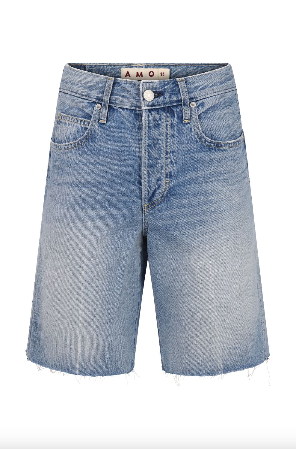 AMO Steph Short in Breeze