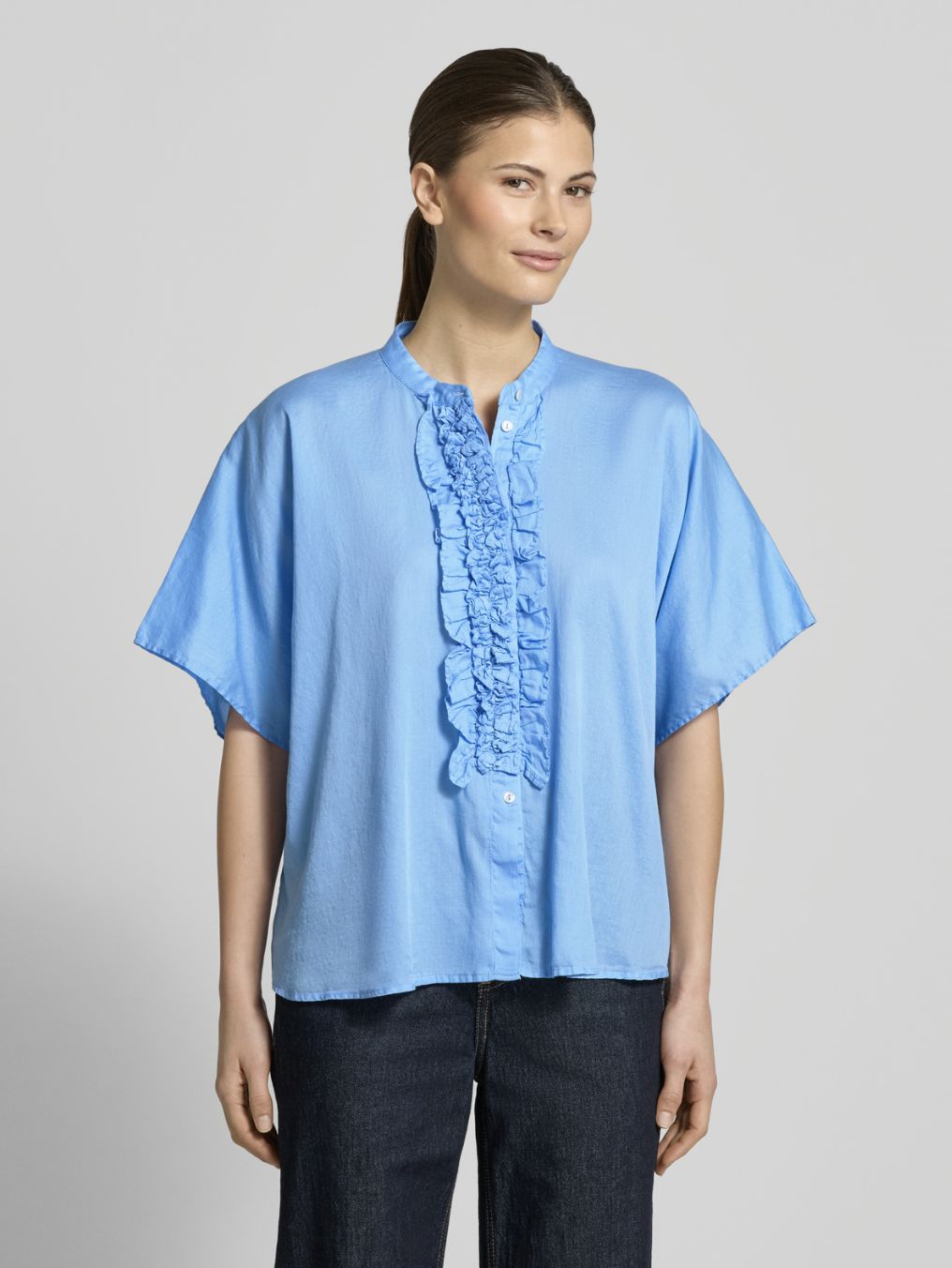 0039 Daisy Ruffle Blouse