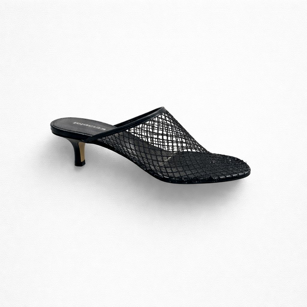 Lola Cruz Ruby Low Heel Mule