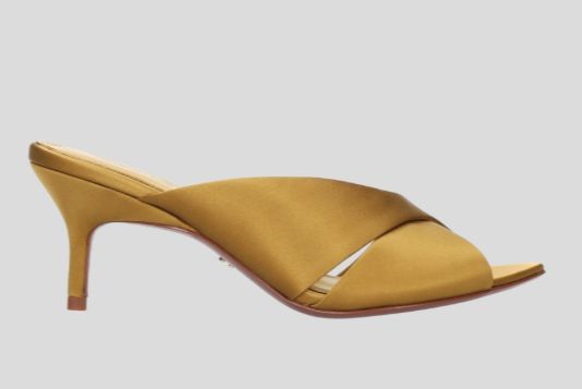 Lola Cruz Lena Mule
