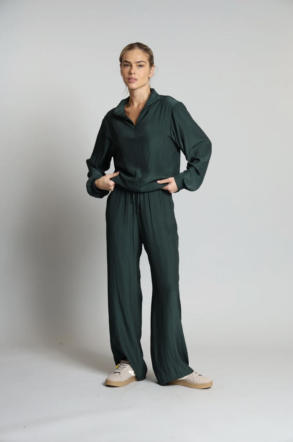 Lola &amp; Sophie D-Satin Drawstring Pant