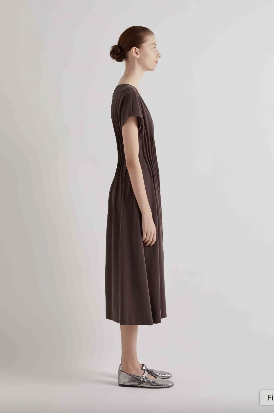 Meimeij Fitted Pleat Dress