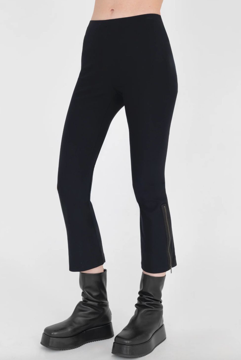 Elaine Kim Mitra Pant in Black