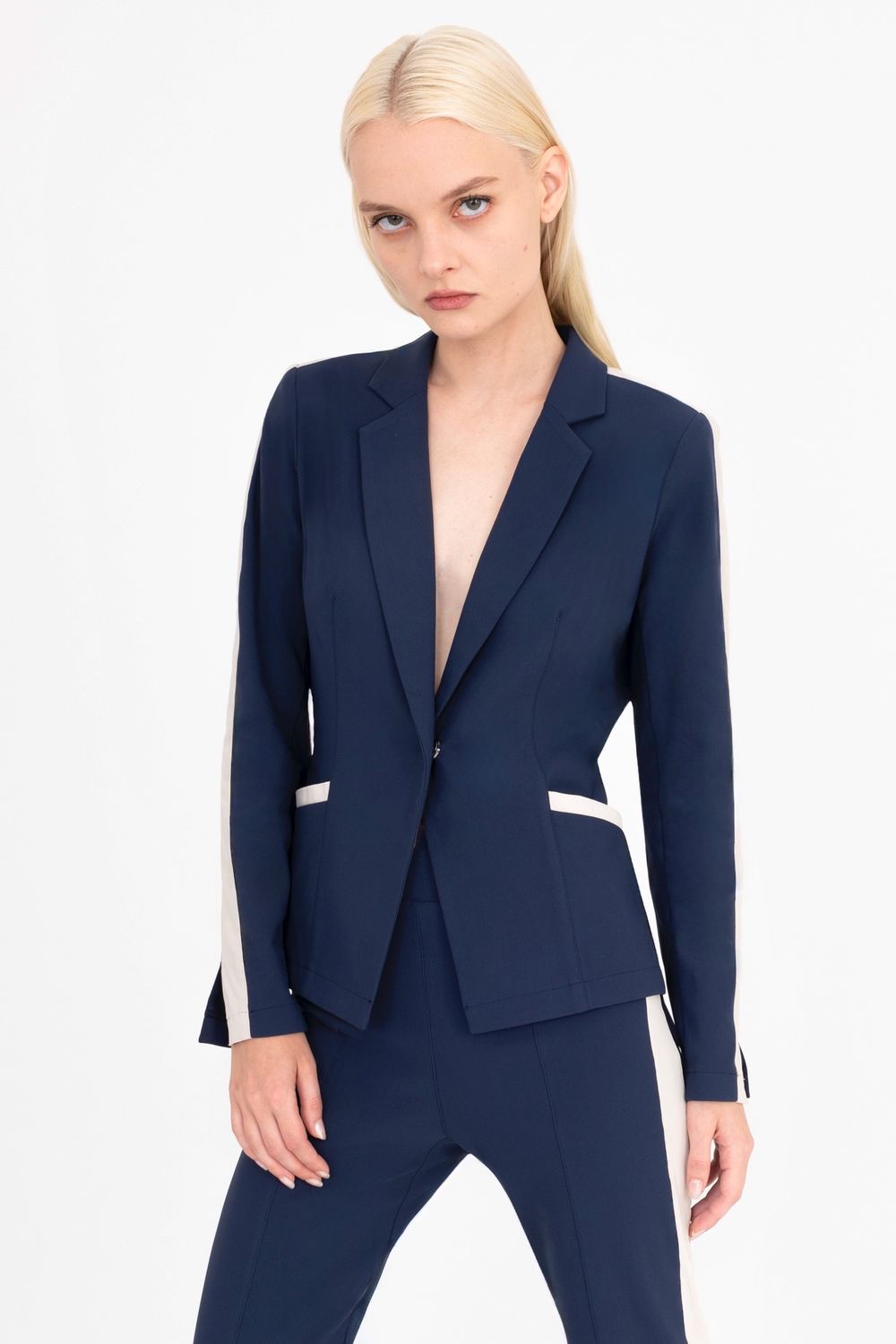 Elaine Kim Bexley Blazer in Navy/Oyster