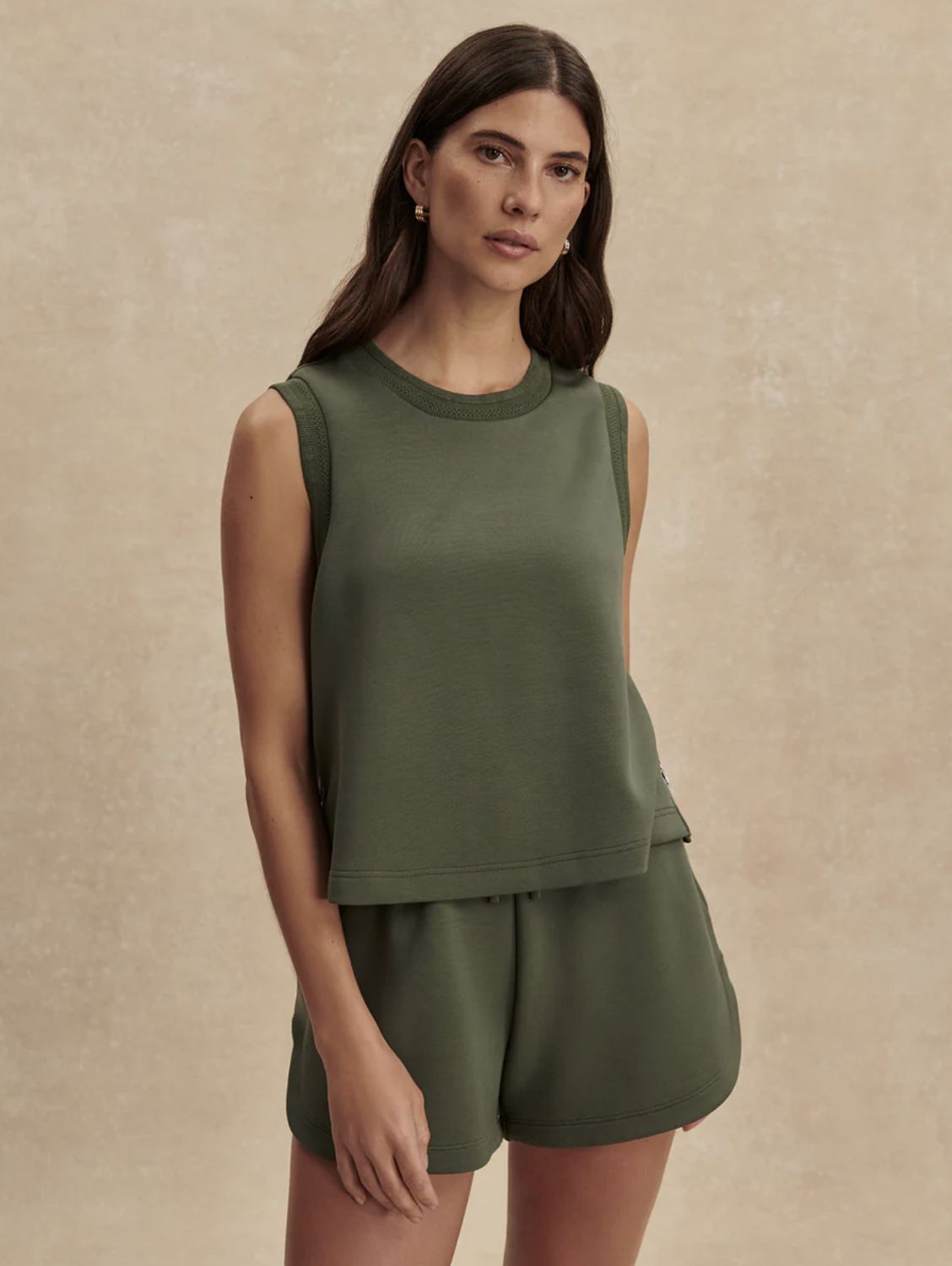 Varley Shea Crop Tank in Thyme
