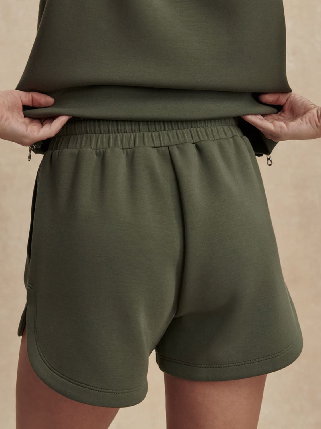 Varley Coulter High Rise Short 3.5