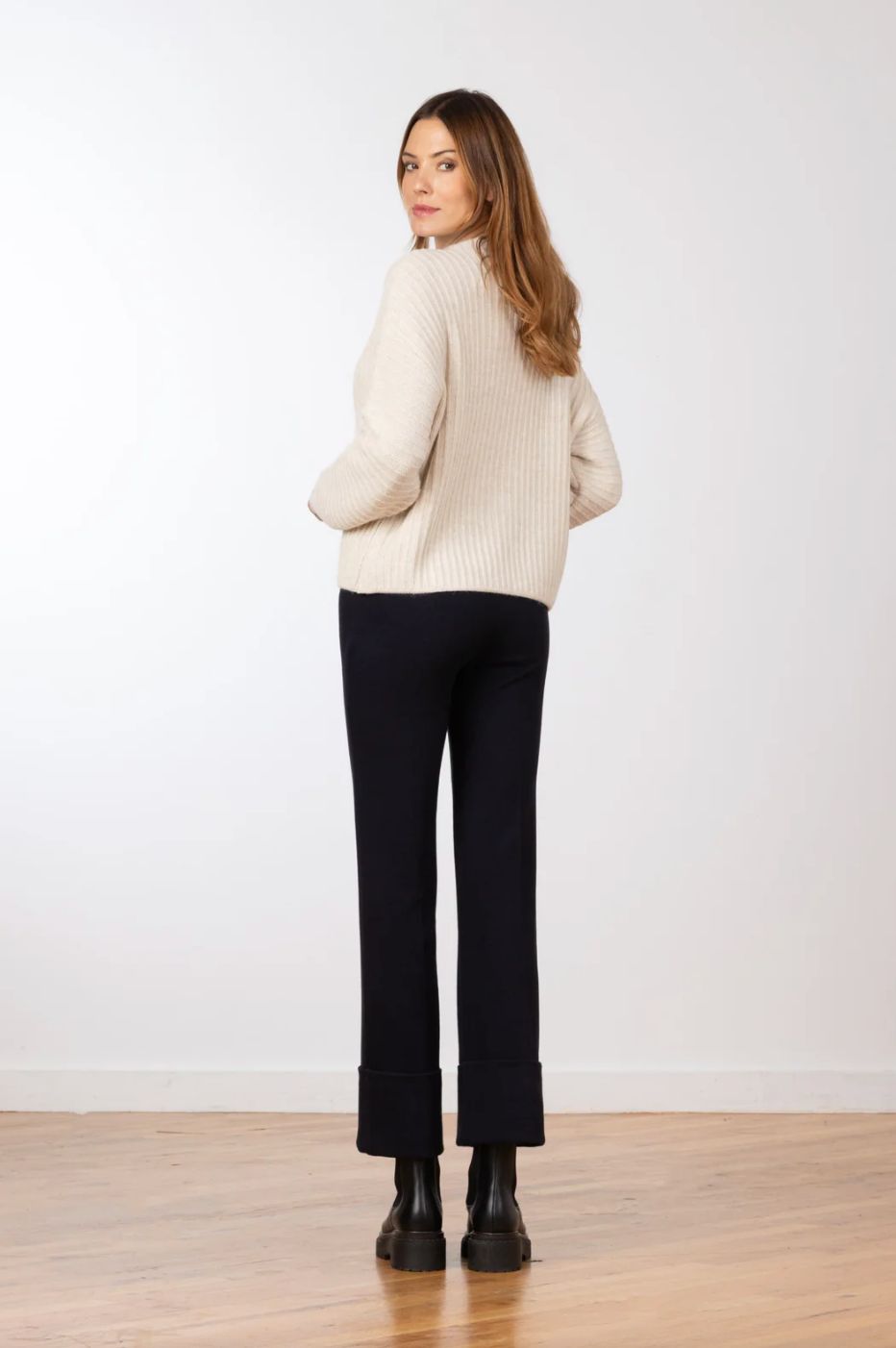 Avenue Montaigne Bonnie in Navy