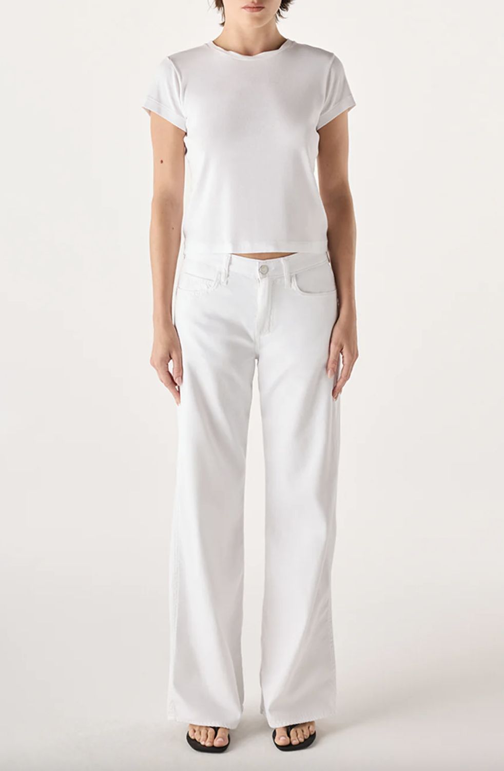 AMO Regina Jean in White