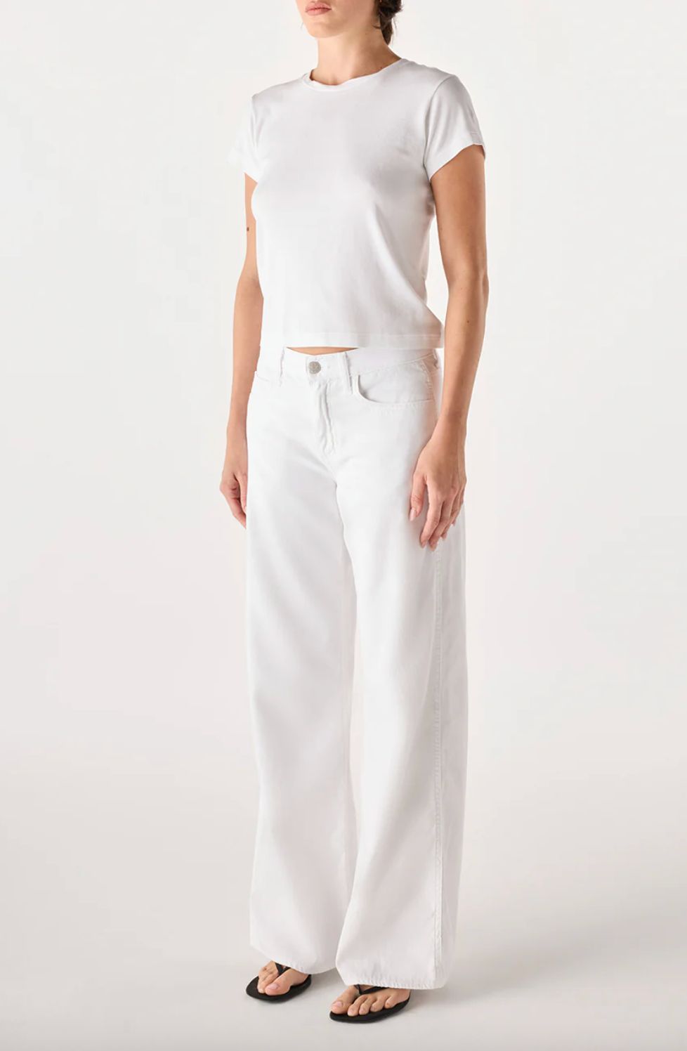 AMO Regina Jean in White