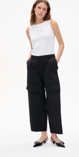 Baum und Pferdgarten Neria Pant