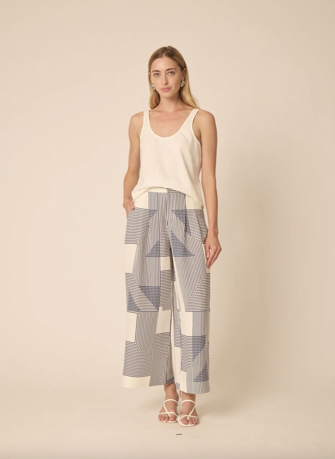 Gilner Farrar Lizzy Pant in Navy Geo