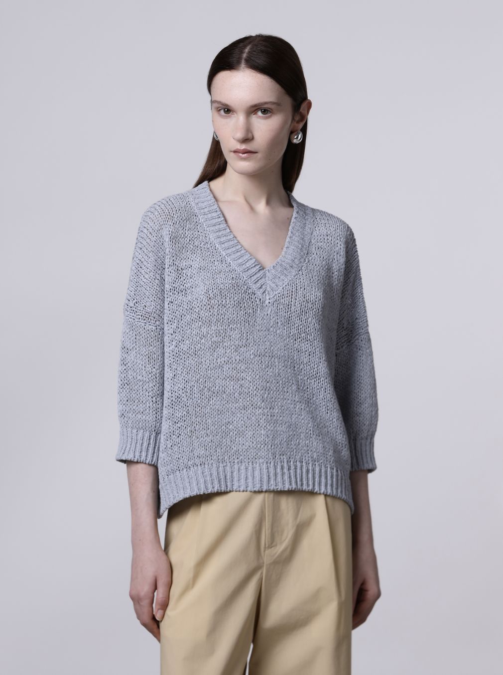 Roberto Collina V-Neck Sweater in Ice
