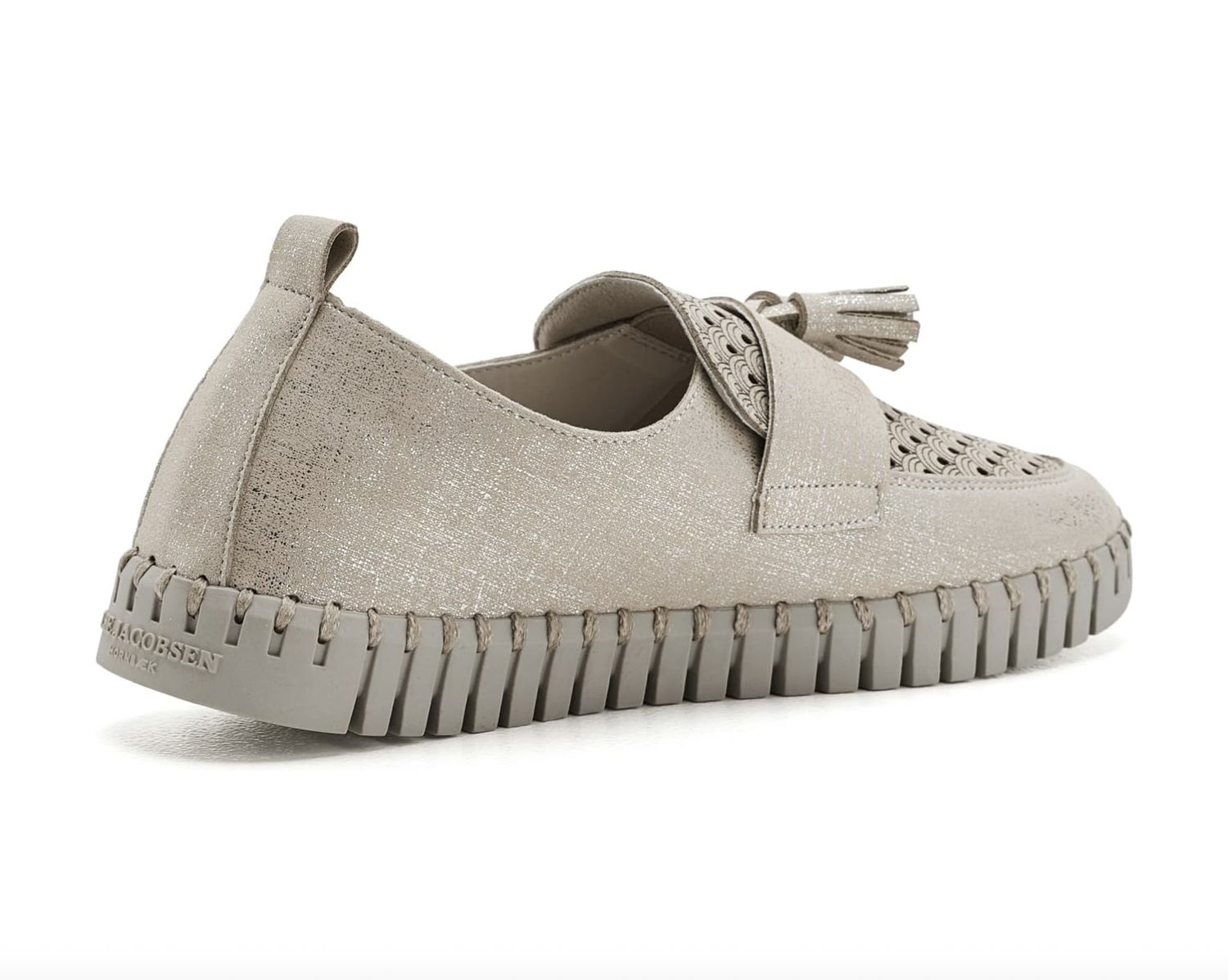 Ilse Jacobssen Tassel Loafer in Silver Shimmer