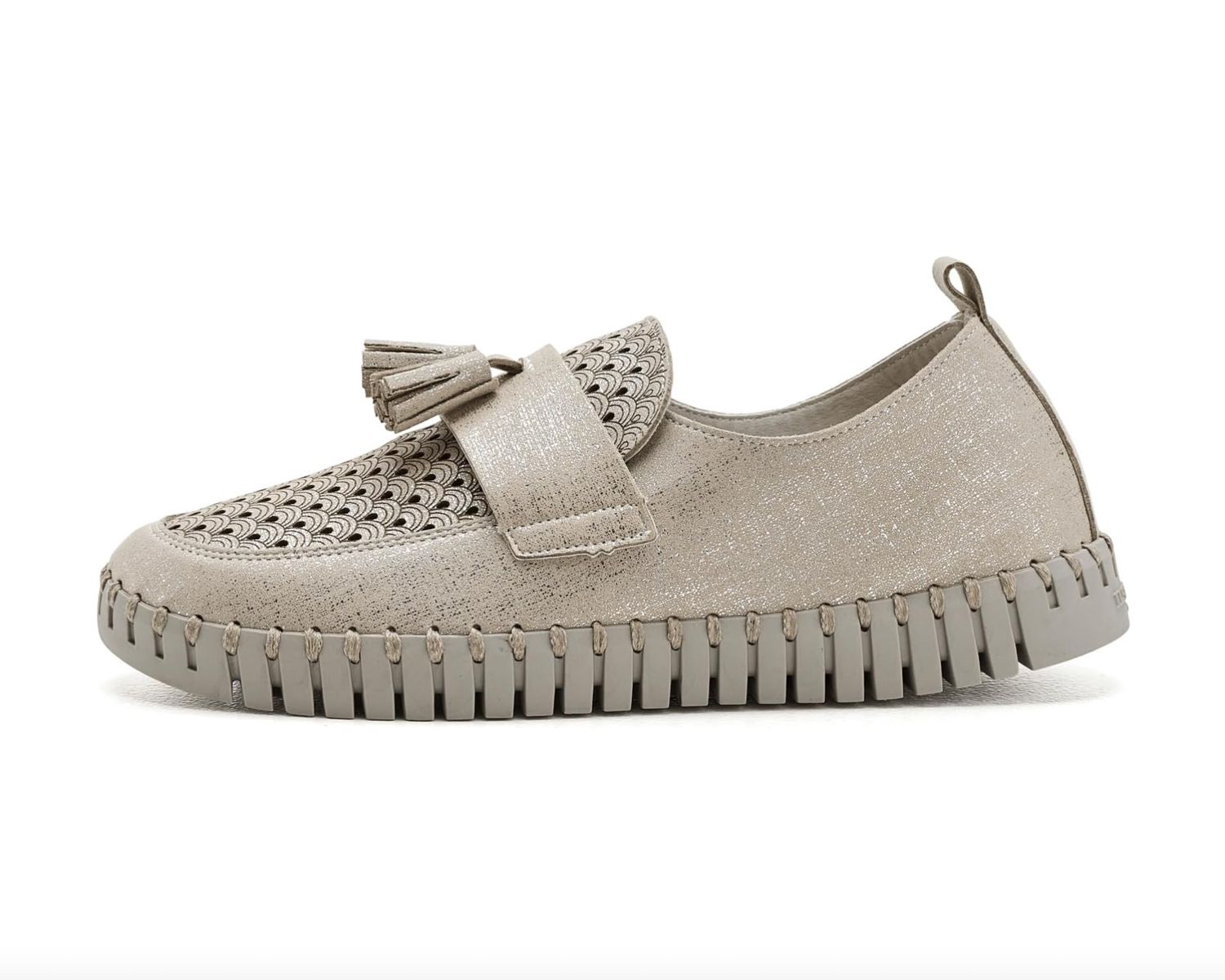 Ilse Jacobssen Tassel Loafer in Silver Shimmer