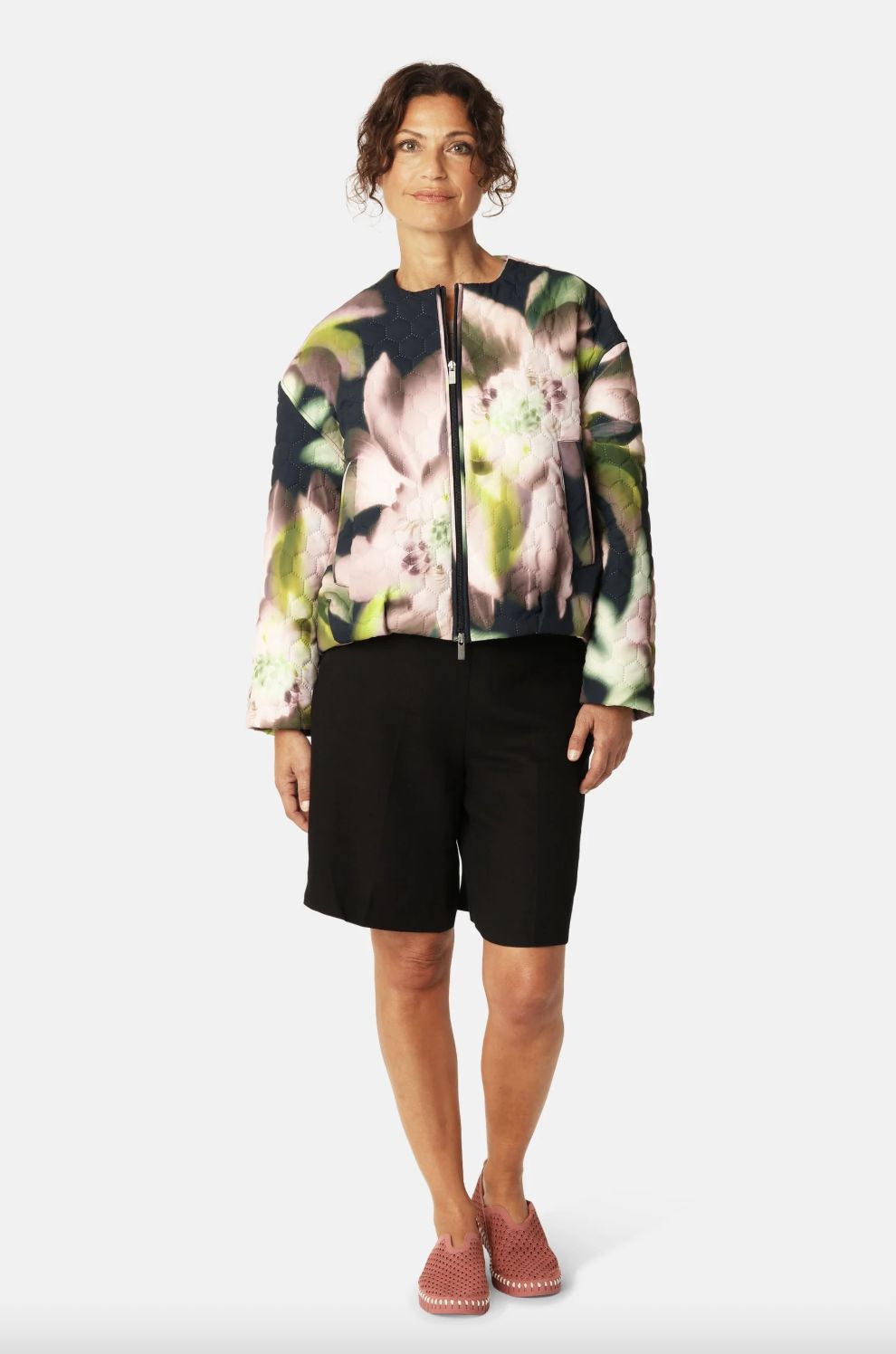 Ilse Jacobsen Honeycomb Short Quilted Jacket in Photoristic Flower