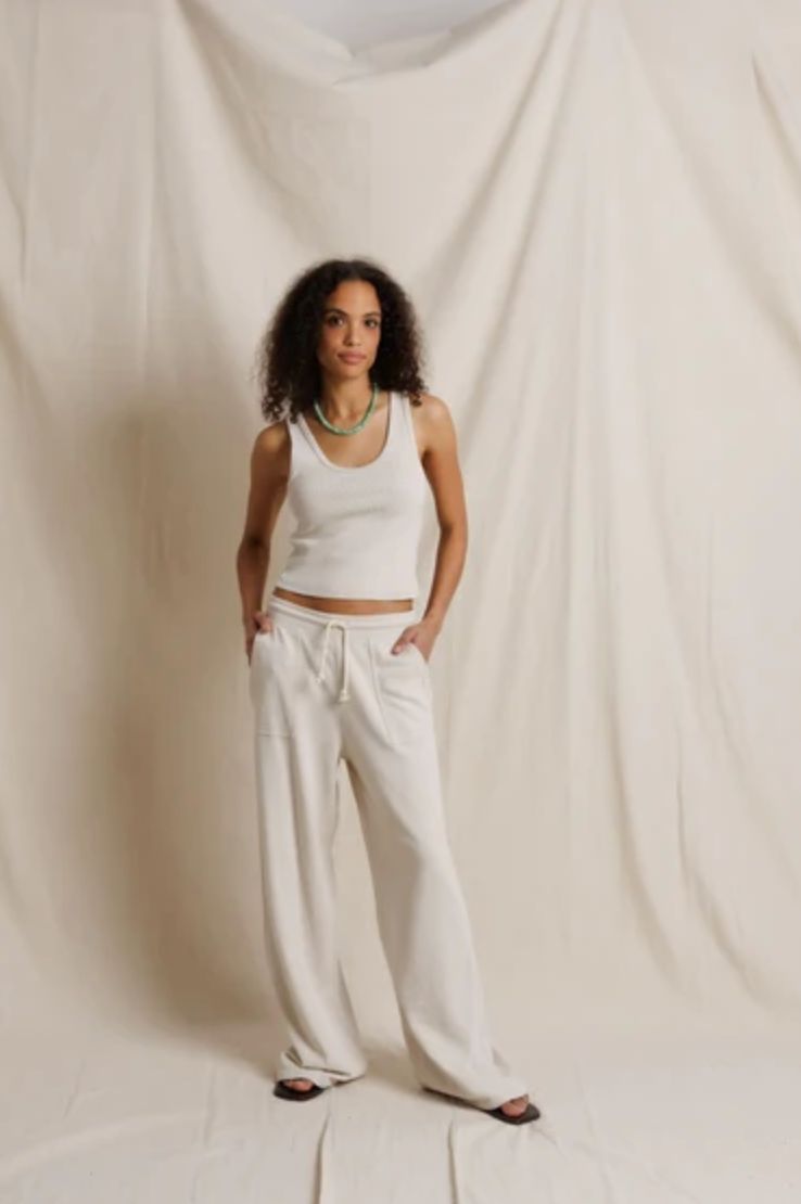Perfect White Tee Noa Sweatpant in Whitecap Grey
