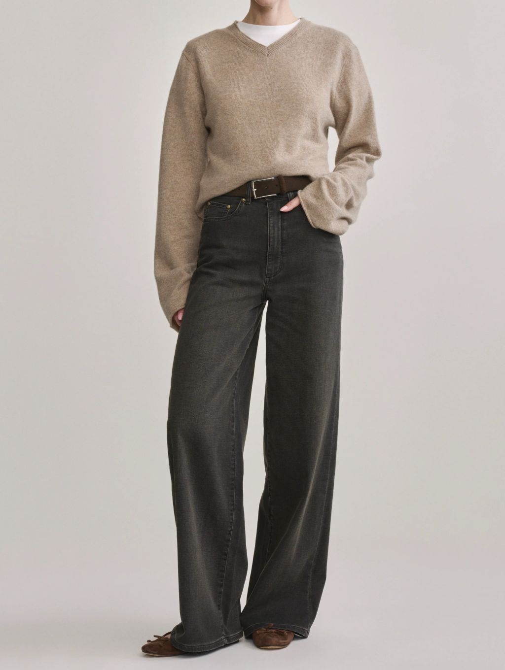 DL1961 Hepburn Wide Leg Jean in Rock