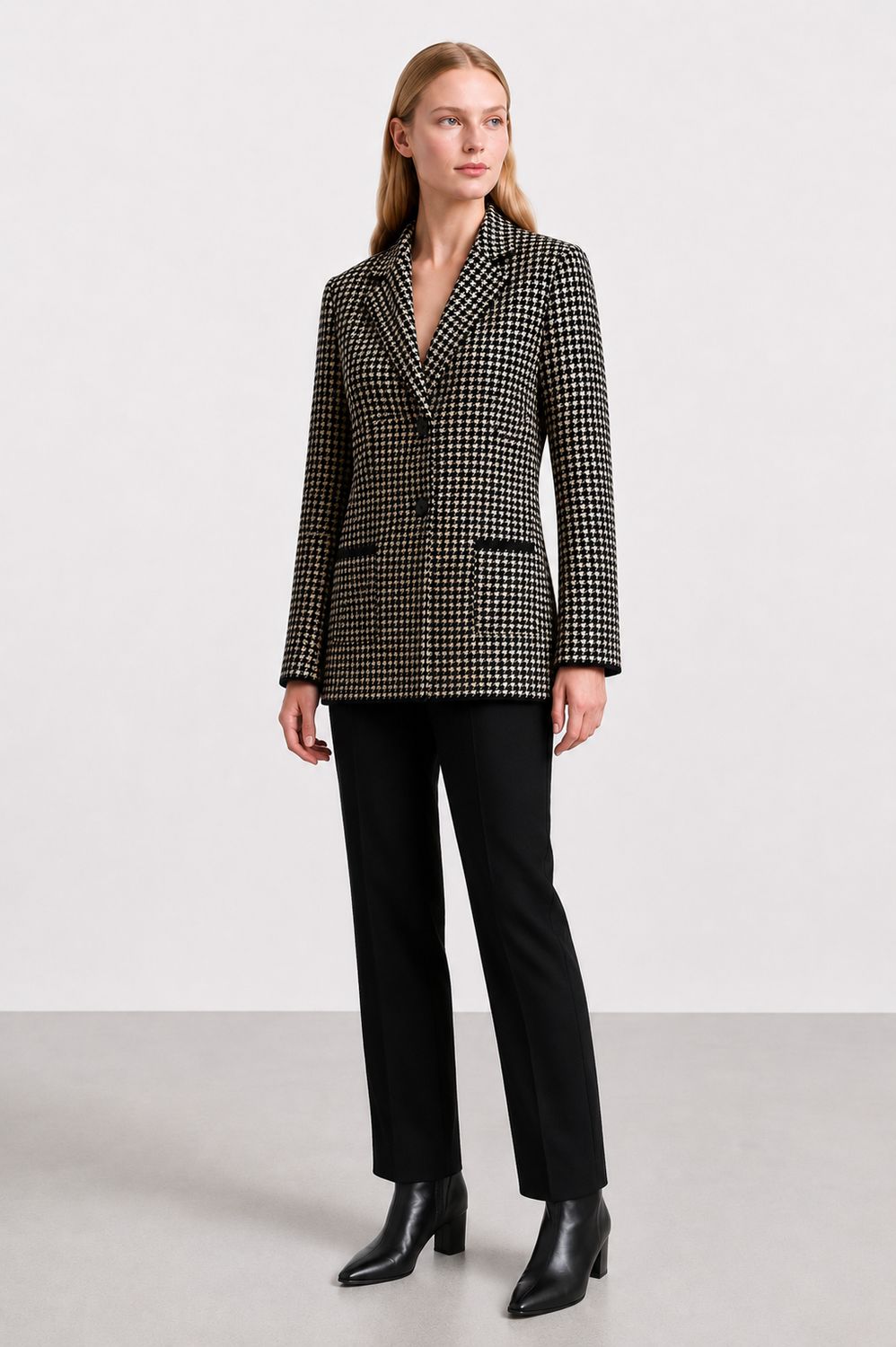 Siyu Roe Jacket