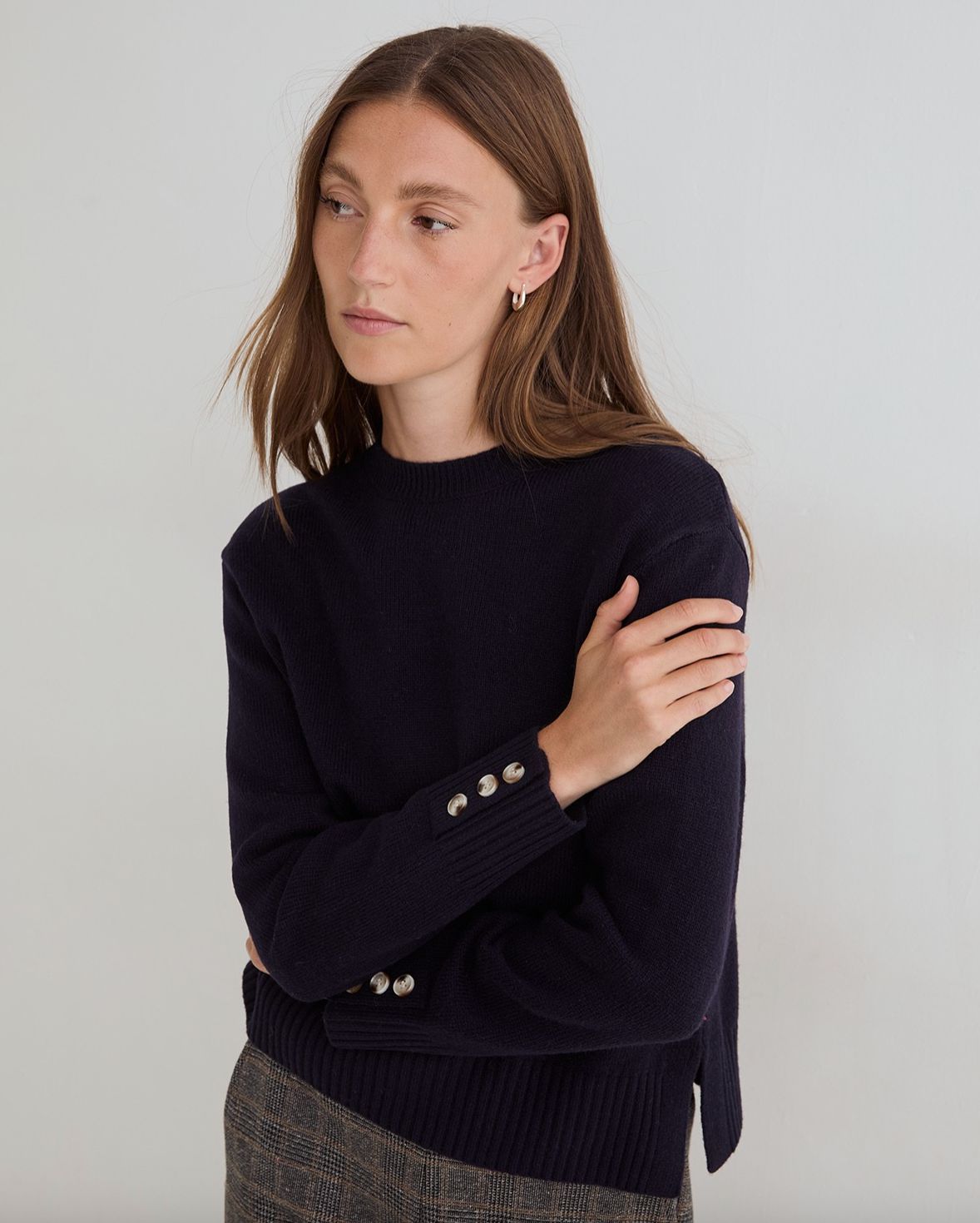 Yerse Daff Sweater with Coordinating Scarf