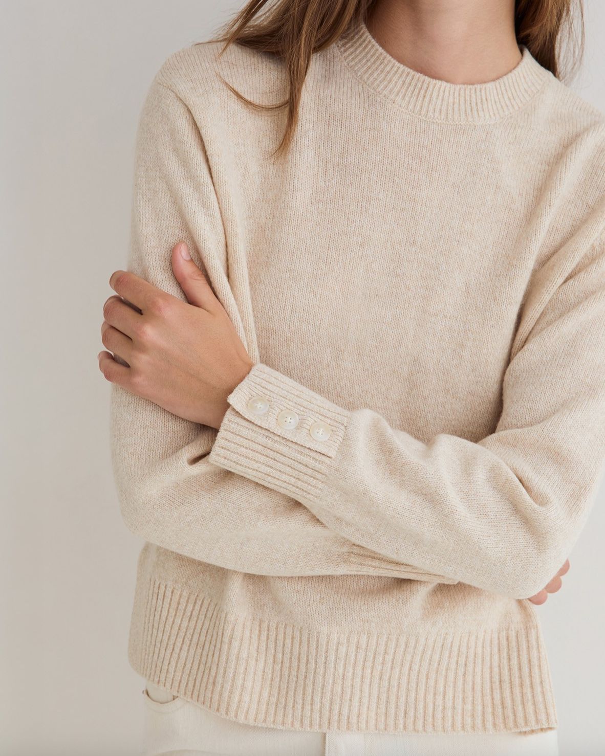 Yerse Daff Sweater with Coordinating Scarf
